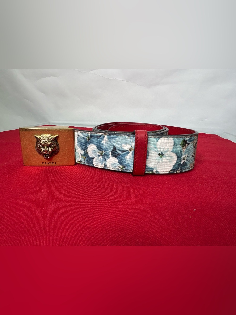 Gucci Tiger Head Belt Supreme Blooms Feline buckle red leather GG Monogram